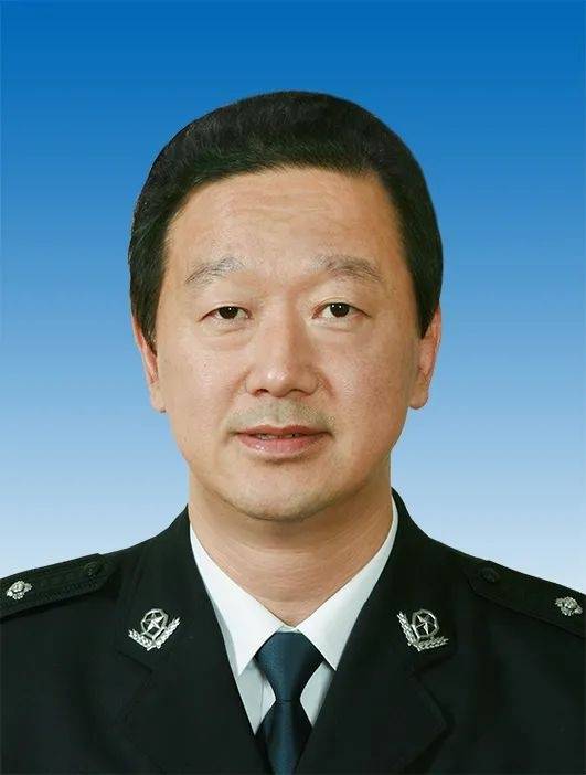 涉嫌严重违纪违法<strong></p>
<p>一桶原油多重</strong>，辽宁警察学院原党委书记李锦奇被查