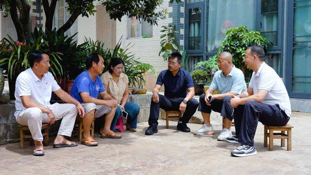 弥勒“新哨经验”<strong></p>
<p>一桶原油多重</strong>，全州推广！