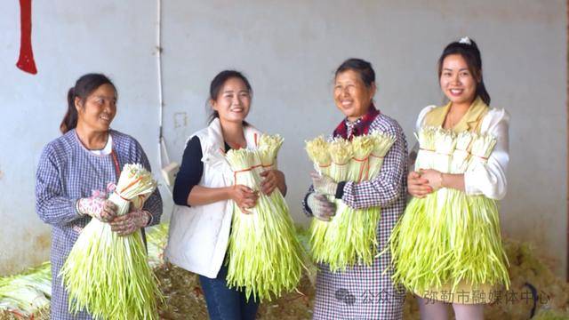 弥勒“新哨经验”<strong></p>
<p>一桶原油多重</strong>，全州推广！