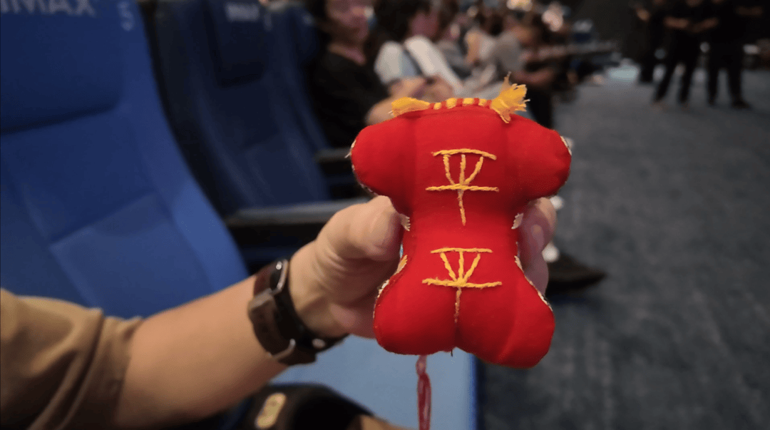 王亚平带<strong></p>
<p>北海布伦特原油</strong>你解锁《窗外是蓝星》里的“山东特产”