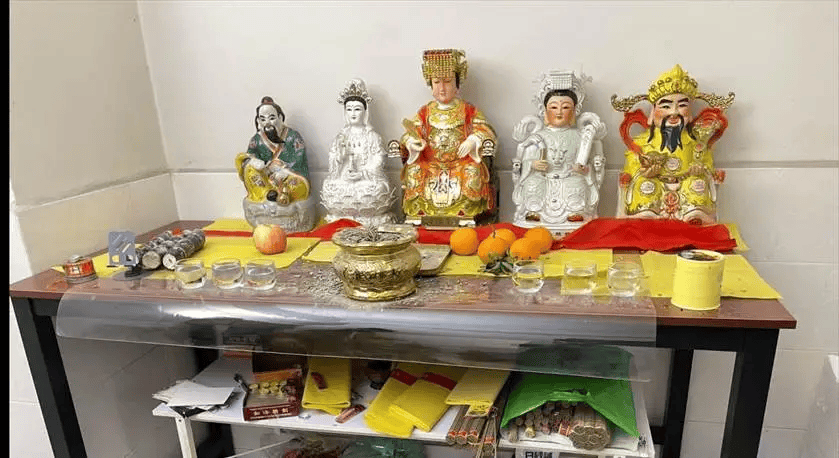 “昆仑童子”案告破<strong></p>
<p>北海布伦特原油</strong>！恶行披露——