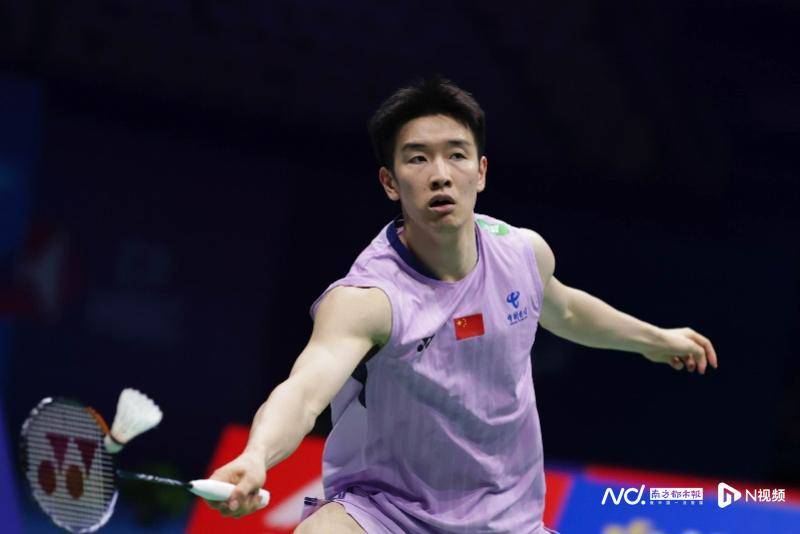 中国羽毛球大师赛16强战<strong></p>
<p>原油最新新闻</strong>，国羽五项锁定11个八强席位