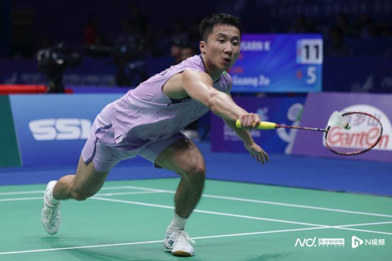 中国羽毛球大师赛16强战<strong></p>
<p>原油最新新闻</strong>，国羽五项锁定11个八强席位