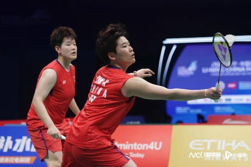 中国羽毛球大师赛16强战<strong></p>
<p>原油最新新闻</strong>，国羽五项锁定11个八强席位