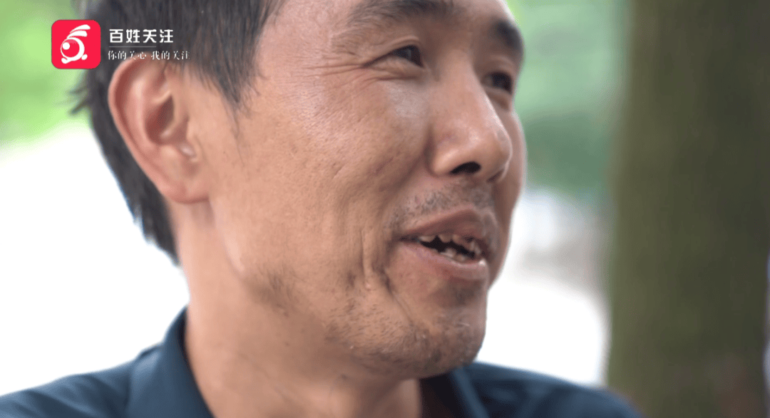 心酸！12岁男孩“独居”贵阳一安置房内<strong></p>
<p>原油最新新闻</strong>，父亲回应：迫于无奈，因为……