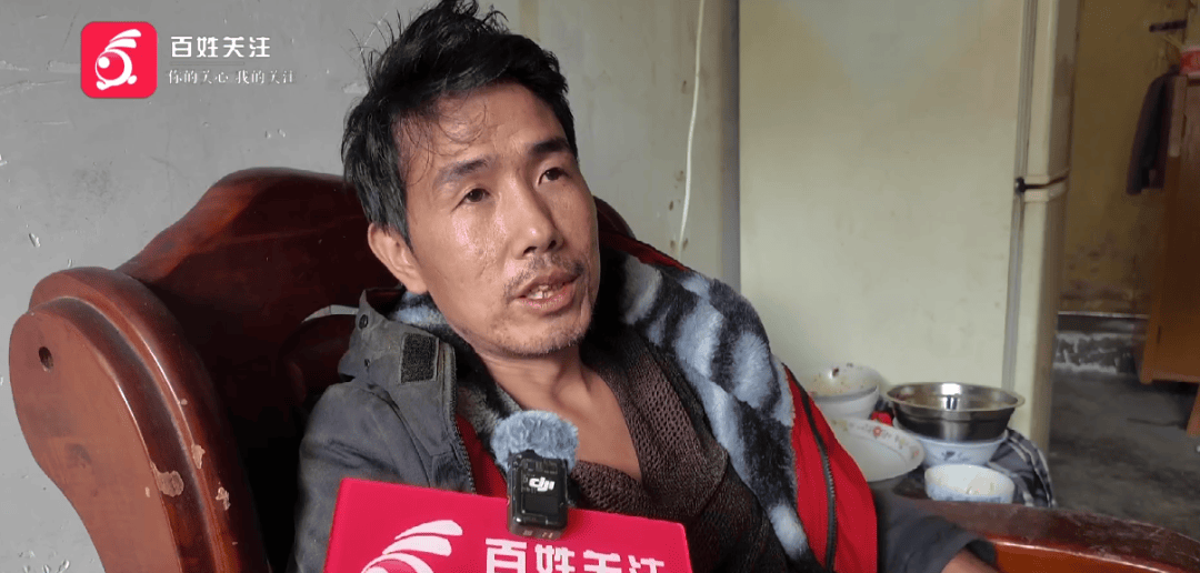 心酸！12岁男孩“独居”贵阳一安置房内<strong></p>
<p>原油最新新闻</strong>，父亲回应：迫于无奈，因为……