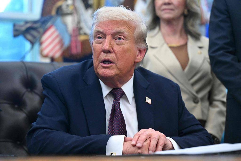 特朗普签署命令，将美国左翼激进势力“反法西斯主义运动”列为恐怖组织