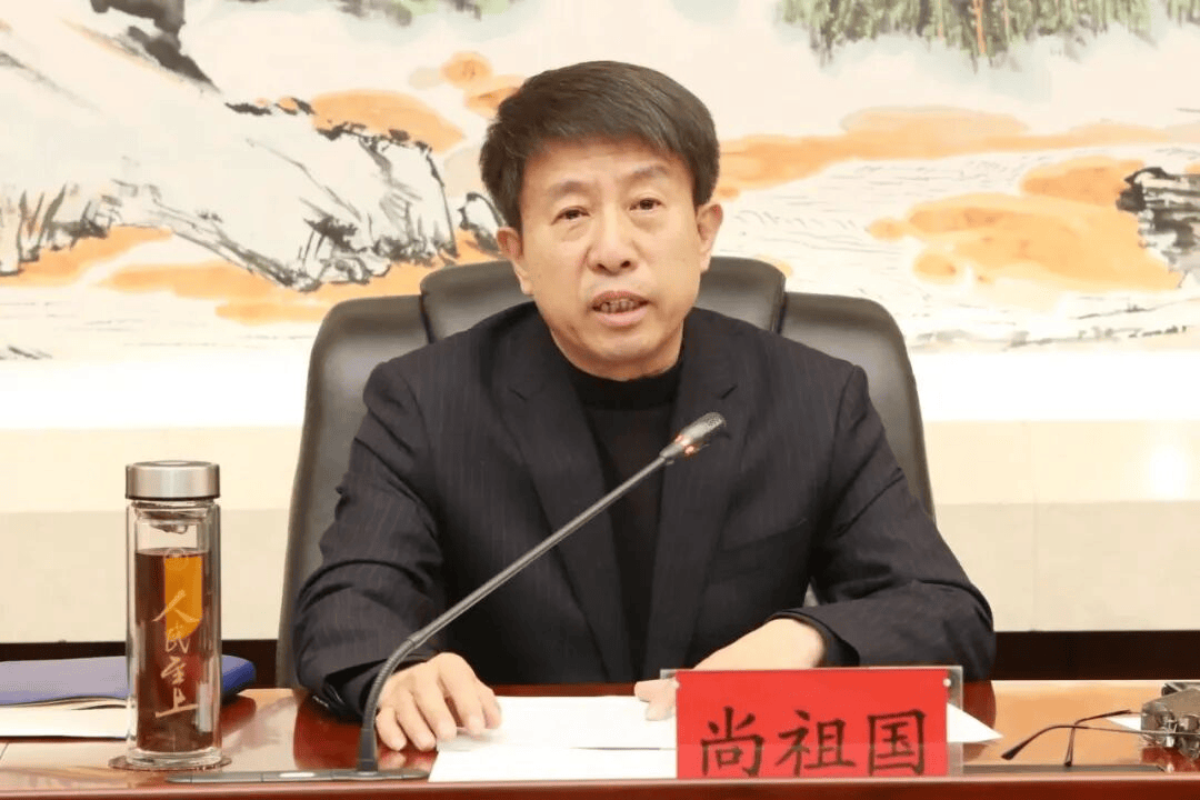 中纪委连发11人被查<strong></p>
<p>阳春房产资讯网</strong>，副部级“老虎”落马