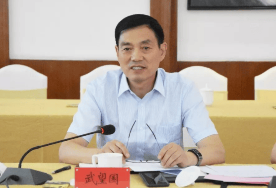 中纪委连发11人被查<strong></p>
<p>阳春房产资讯网</strong>，副部级“老虎”落马