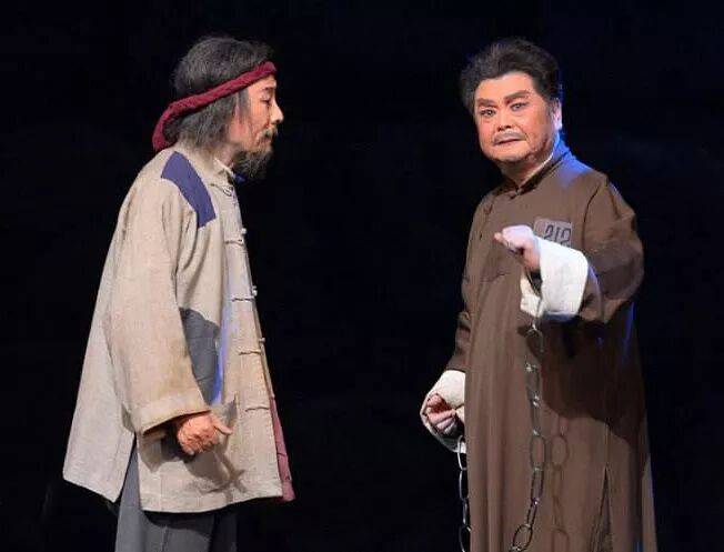 痛别<strong></p>
<p>凤凰卫视资讯台节目表</strong>！著名演员昨晚去世！4岁入行、刻苦一生