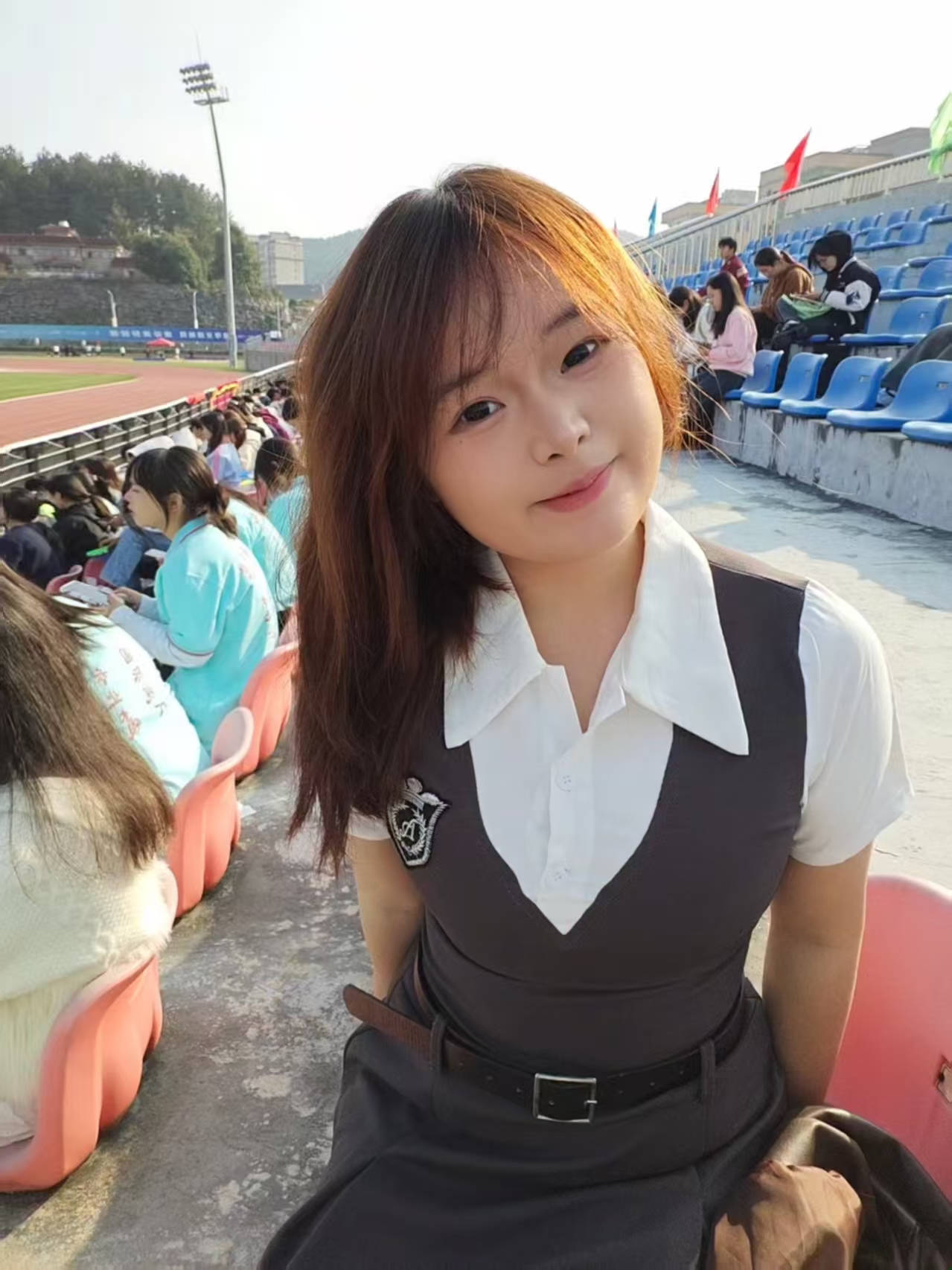 那个让老师骄傲的“调皮”班级！30年同学聚会<strong></p>
<p>江苏公务员考试资讯网</strong>，还伴有一封来自贵州的感谢信