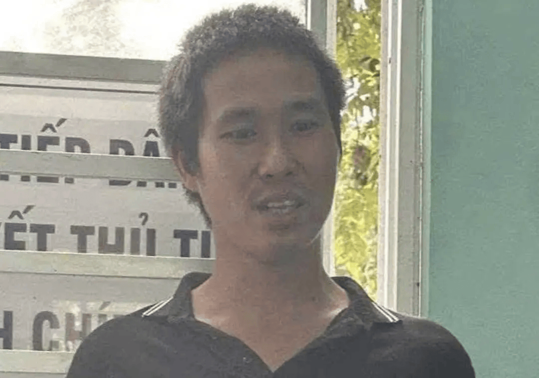 越南一家3口被枪杀<strong></p>
<p>中国投资</strong>，33岁男子被警方抓获，声称“为完成游戏任务”，抢走现金折合人民币140元