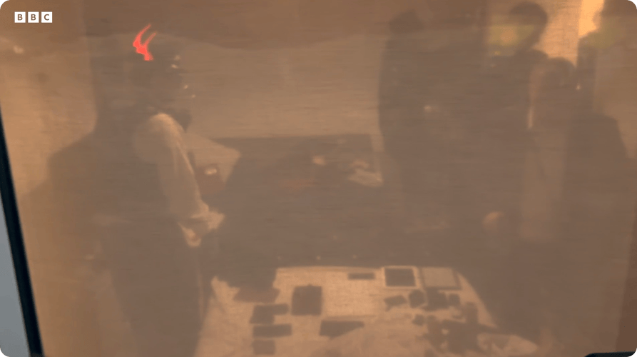 凯特患癌竟因辉瑞疫苗？伦敦4万被盗手机直飞香港<strong></p>
<p>中国投资</strong>，比贩毒暴利产业链曝光…