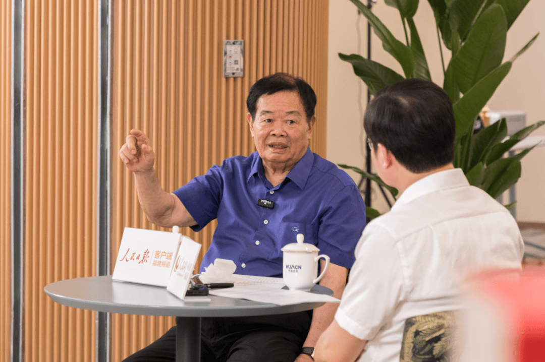 被指“做慈善很慷慨<strong></p>
<p>资讯网交易</strong>，但对员工比较苛刻”，曹德旺回应