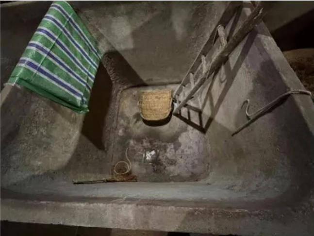 富顺一酒厂发生中毒和窒息事故致3死：作业人员违规进发酵池清扫<strong></p>
<p>资讯网交易</strong>，救援人员盲目施救