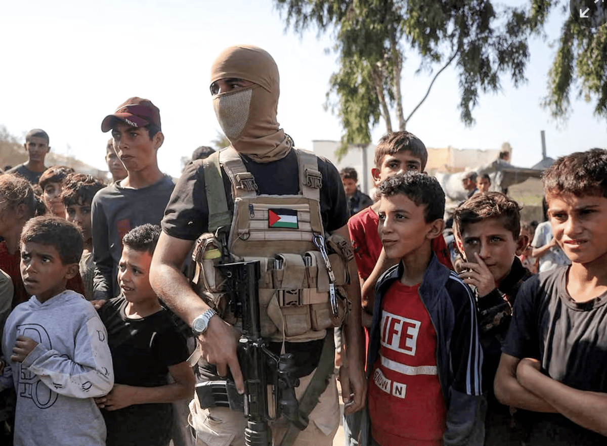 哈马斯重新控制加沙<strong></p>
<p>蔡徐坤</strong>，在街头处决8人 特朗普：“这并没太困扰我”