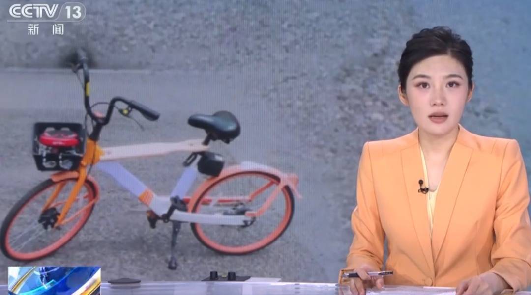 看着都疼<strong></p>
<p>新闻资讯</strong>！上海街头一男子突然求助：10岁女儿被死死卡住！这个行为太危险→