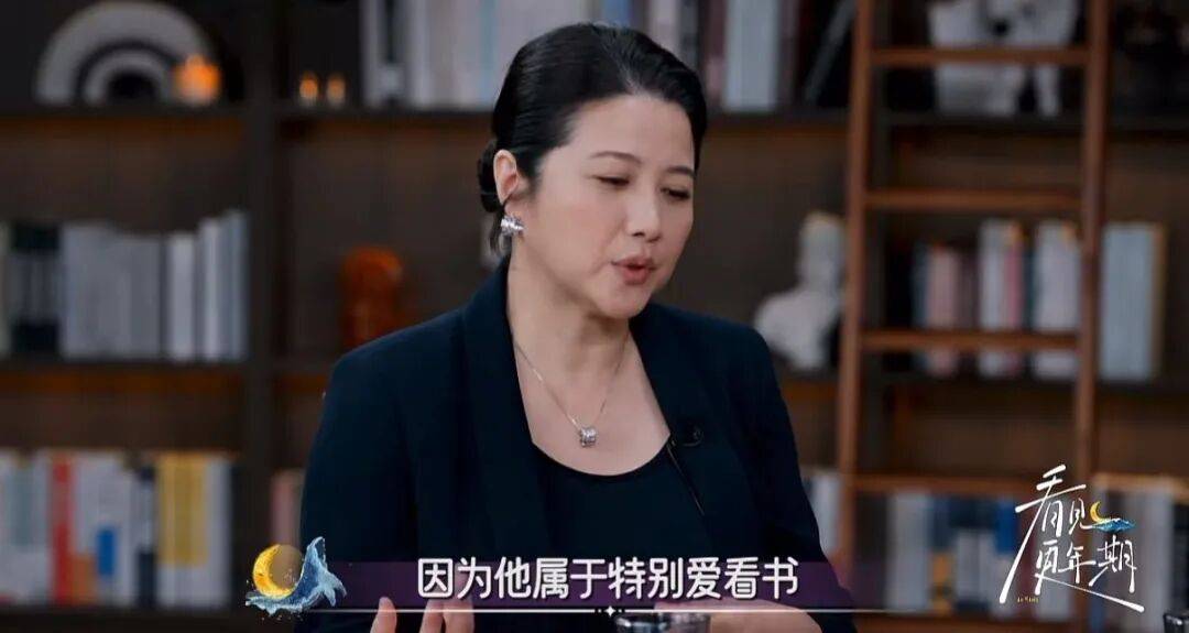 52岁影后颜丙燕公开小20岁男友：他知道我将步入更年期<strong></p>
<p>林俊杰资讯台微博新浪</strong>，已甜蜜相恋5年，两人出门必须手拉手