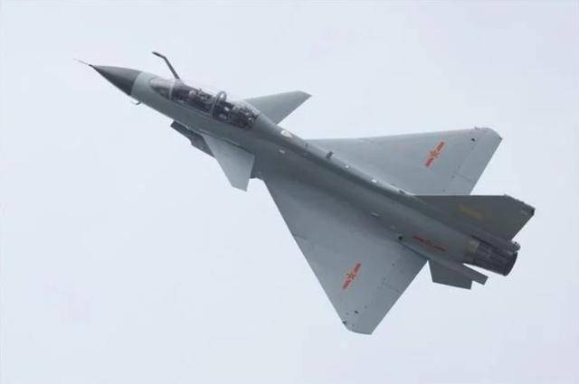 印尼买歼-10又生变<strong></p>
<p>西安博通资讯股份</strong>，90亿美元预算缩水到16亿，或考虑买退役战机