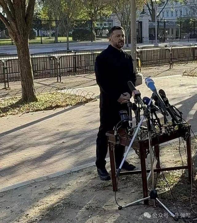 他被特朗普当众羞辱<strong></p>
<p>听资讯</strong>，全场都在哄笑