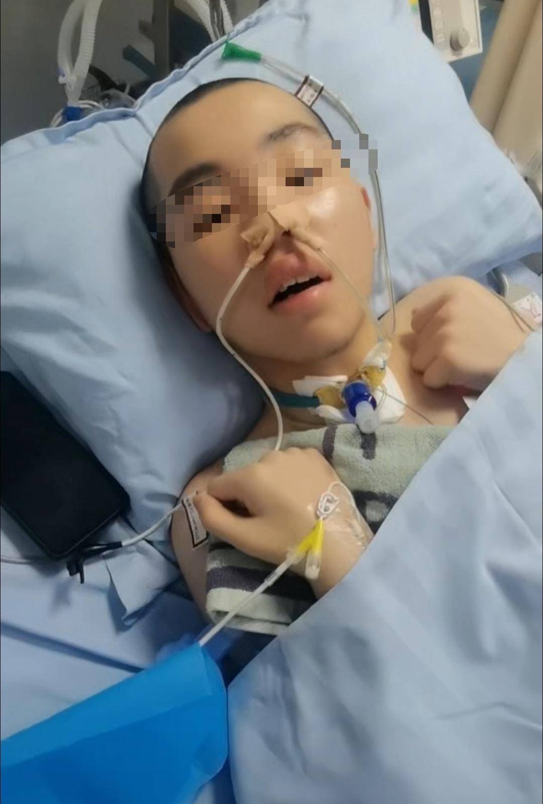 14岁男生嬉闹时被女同学打中左胸后瘫痪 家属:女孩父母为残疾人<strong></p>
<p>电商资讯平台</strong>,后续费用无着落