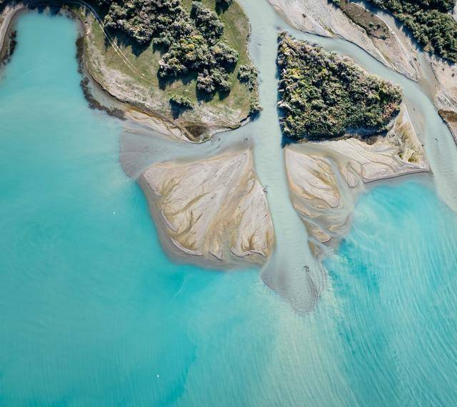 青年说 | 到中亚<strong></p>
<p>电商资讯平台</strong>，奔赴一场激动人心的“探秘”