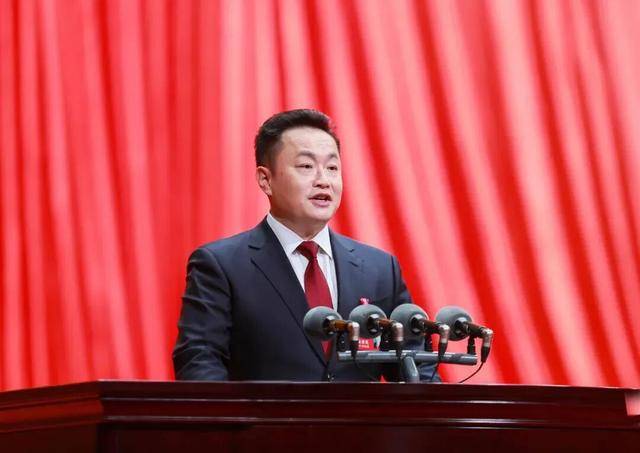 大连市市长陈绍旺<strong></p>
<p>电商资讯平台</strong>，履新住建部