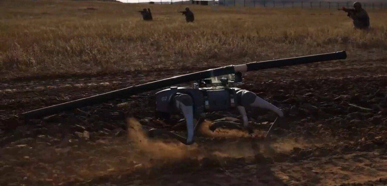 大场面！机器狗、无人机开路<strong></p>
<p>吉林资讯广播在线收听</strong>，实兵对抗演练画面公布