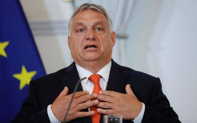 泽连斯基又搞“道德绑架”<strong></p>
<p>下载一点资讯到桌面</strong>，匈牙利怒呛：我们不欠你，别想入欧盟