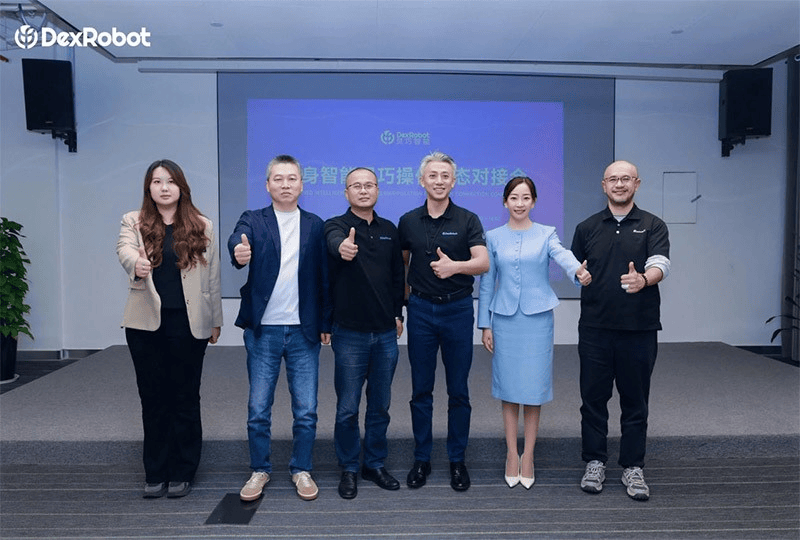 小鹏特斯拉头疼的“灵巧手”难题<strong></p>
<p>黄埔一号v军校资讯</strong>，被灵巧智能突破