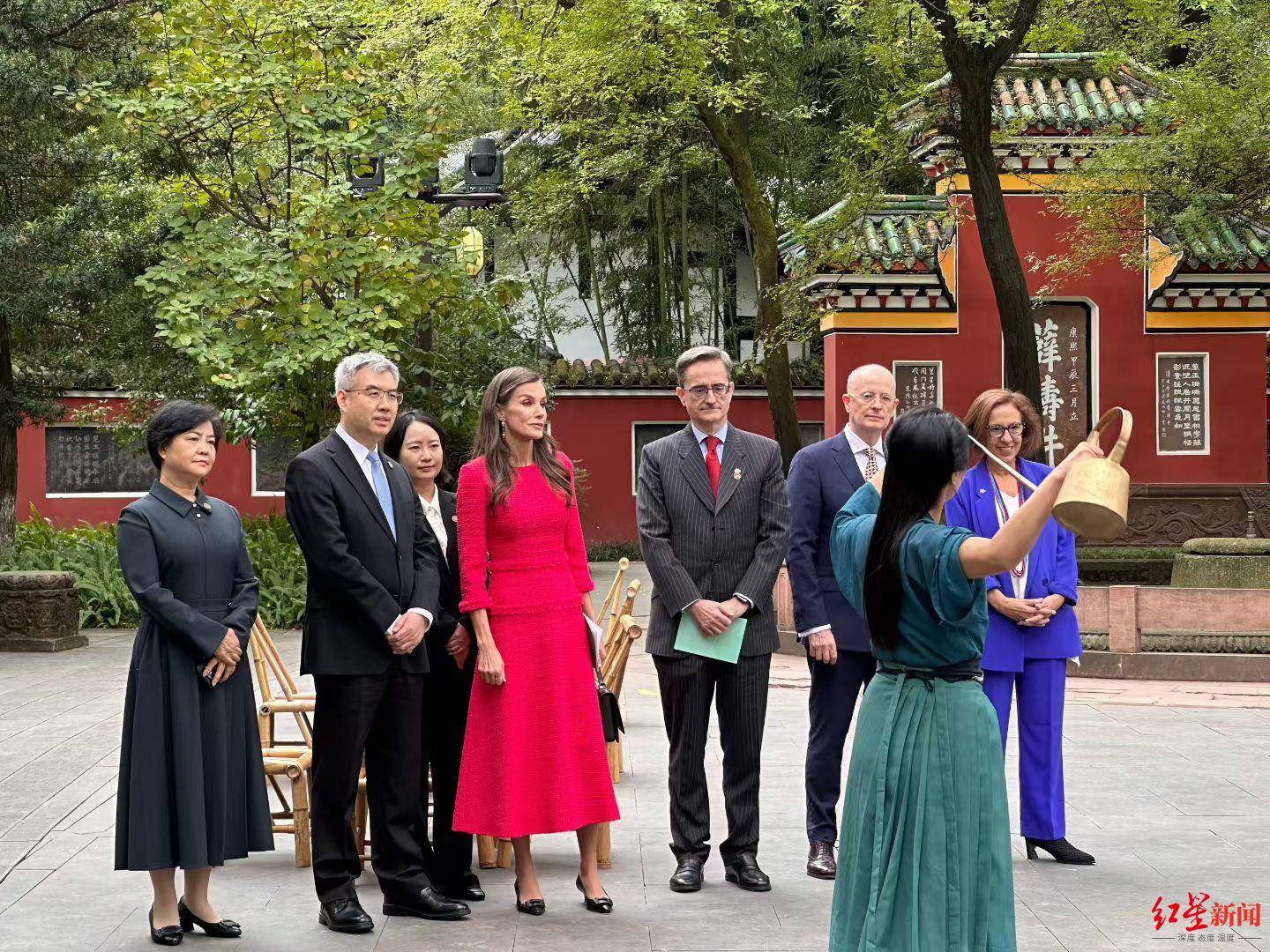 西班牙国王访华首站成都：从经贸到香茶<strong></p>
<p>林俊杰微博</strong>，释放哪些合作信号？