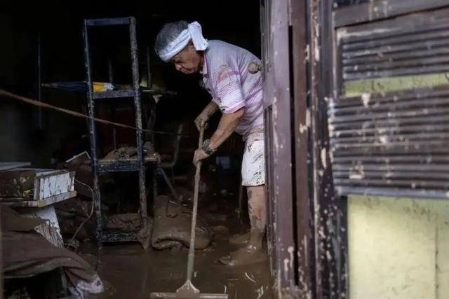 中方为什么要援助菲律宾<strong></p>
<p>林俊杰微博</strong>，都援助了谁？