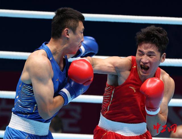 全运会拳击男子80公斤级决赛<strong></p>
<p>林俊杰微博</strong>，王小保夺冠！