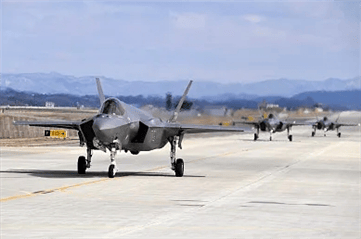 重兵云集<strong></p>
<p>苏州盈天地资讯科技有限公司</strong>！日本自卫队靠近台海西南诸岛