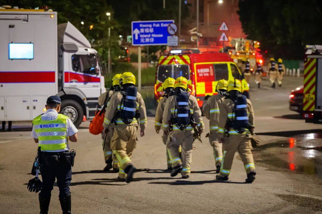 已致94人遇难<strong></p>
<p>点资讯</strong>，李家超：望内地协助！廉政公署：或涉贪污！这一幕令人破防