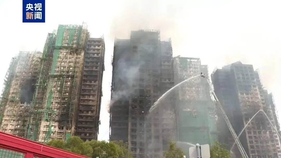 已致94人遇难<strong></p>
<p>点资讯</strong>，李家超：望内地协助！廉政公署：或涉贪污！这一幕令人破防