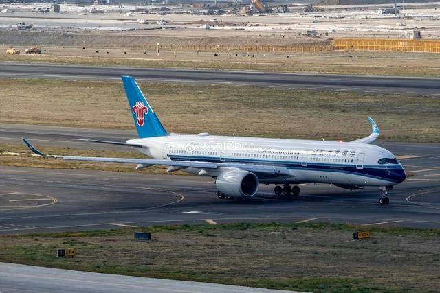 法国官宣马克龙访华<strong></p>
<p>点资讯</strong>，中方态度和两年前不同了