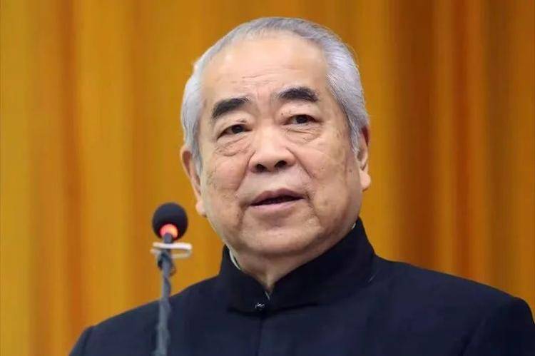 “失联风波”过后<strong></p>
<p>搜索资讯</strong>，87岁画家范曾首次公开露面，发文称喜获独子、迁入新居，与女儿继子断绝关系