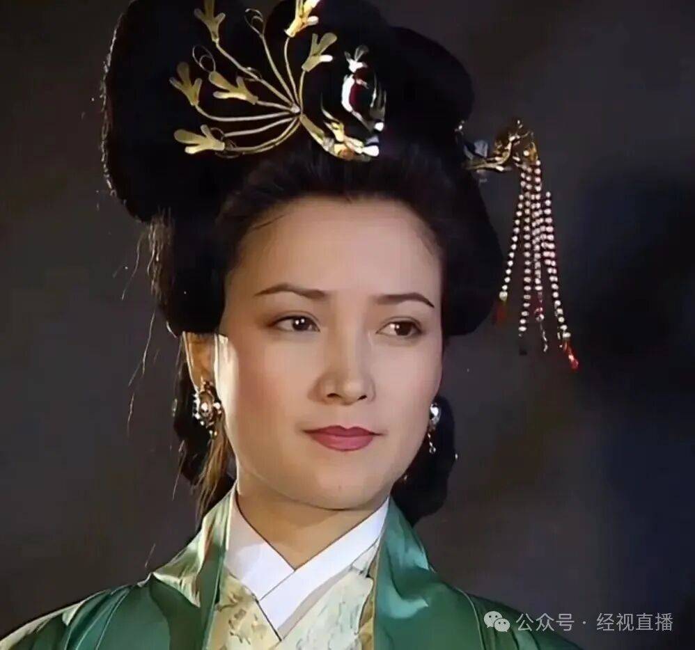 “何晴告别仪式”不公开对外吊唁<strong></p>
<p>app资讯</strong>，好友：她本想跟李雪健一样，战胜病魔，走回舞台