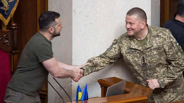 乌军前总司令警告：一旦俄乌冲突结束<strong></p>
<p>公司资讯</strong>，乌克兰还有一场内战要打