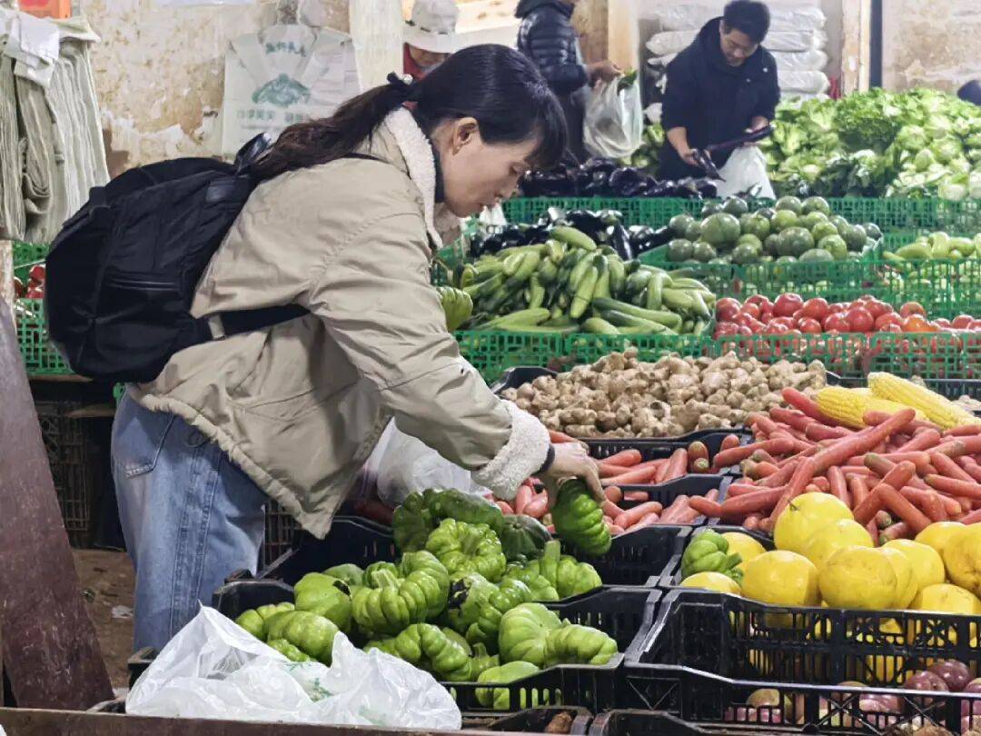 价格飙升至70元/公斤<strong></p>
<p>公司资讯</strong>！很多昆明人家中必备……