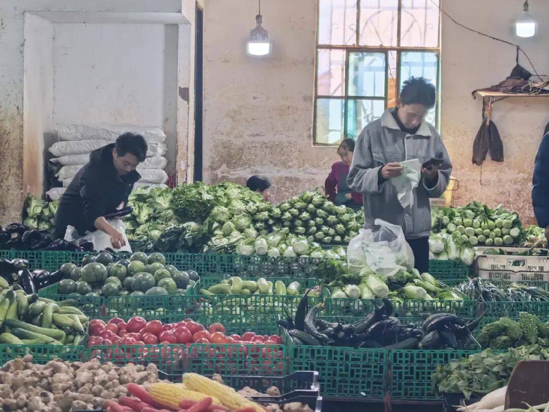 价格飙升至70元/公斤<strong></p>
<p>公司资讯</strong>！很多昆明人家中必备……