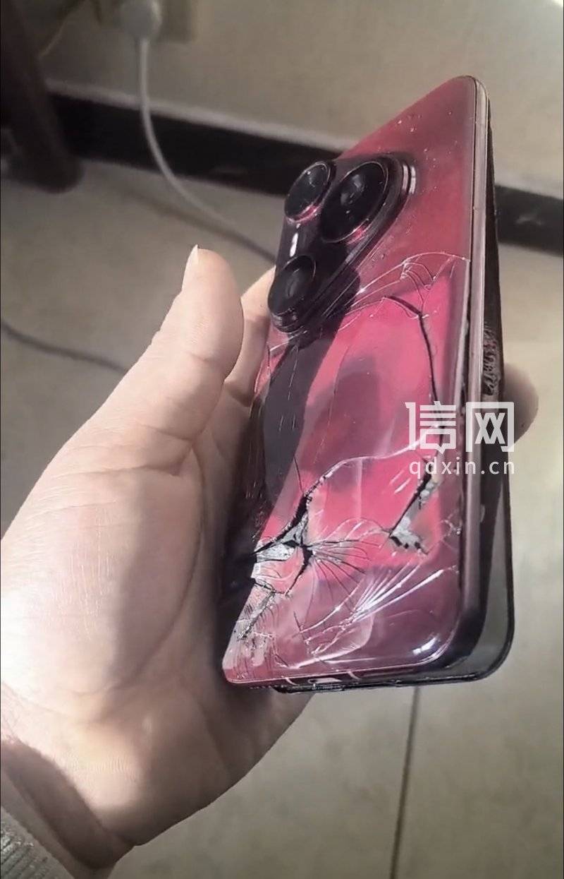 华为新手机充电时电池爆了 售后凭照片认定“外力所致”拒保 消费者：难道我买的是摔炮<strong></p>
<p>招聘资讯</strong>？