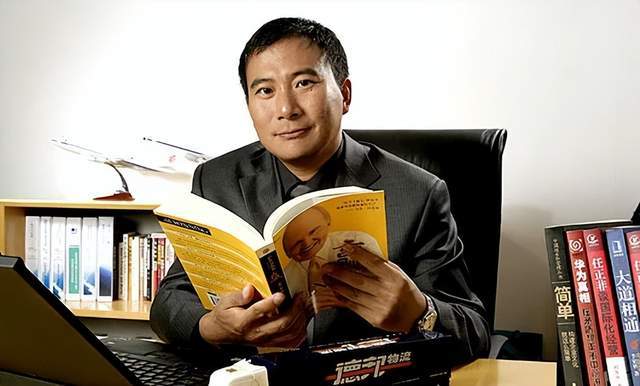 一代快运巨头退市<strong></p>
<p>本地资讯</strong>,彻底卖身京东:传奇落幕背后,物流行业又要变天了