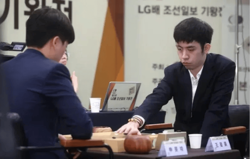 逆转夺下LG杯世界冠军<strong></p>
<p>全球资讯</strong>，当年的顽童已成中国围棋的领军人物